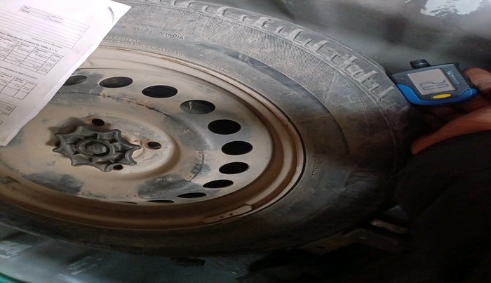 2014 Hyundai Grand i10 SPORTZ 1.2 KAPPA VTVT, Petrol, Manual, 1,57,003 km, tyre