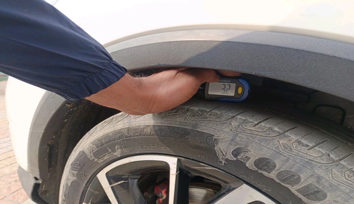 2022 MG ASTOR SHARP 1.3 TURBO AT, Petrol, Automatic, 39,327 km, tyre