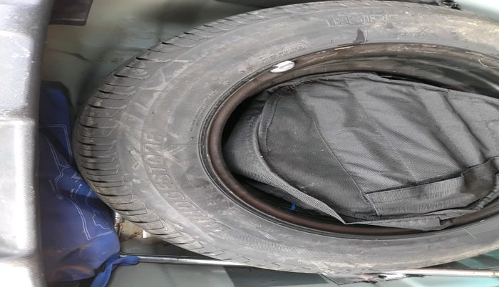 2023 Tata NEXON CREATIVE AMT 1.5 DIESEL, Diesel, Automatic, 23,086 km, tyre