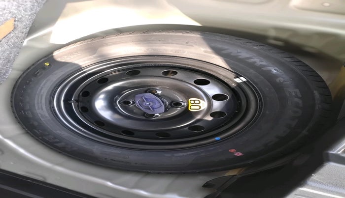 2024 Maruti Swift ZXi Plus AMT, Petrol, Automatic, 17,722 km, tyre