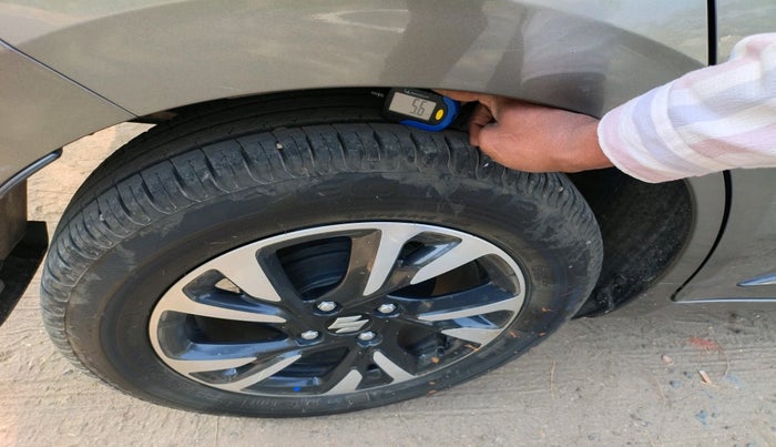 2024 Maruti Swift ZXi Plus AMT, Petrol, Automatic, 17,722 km, tyre