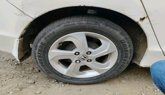 2015 Honda City 1.5L I-DTEC V, Diesel, Manual, 1,46,630 km, tyre