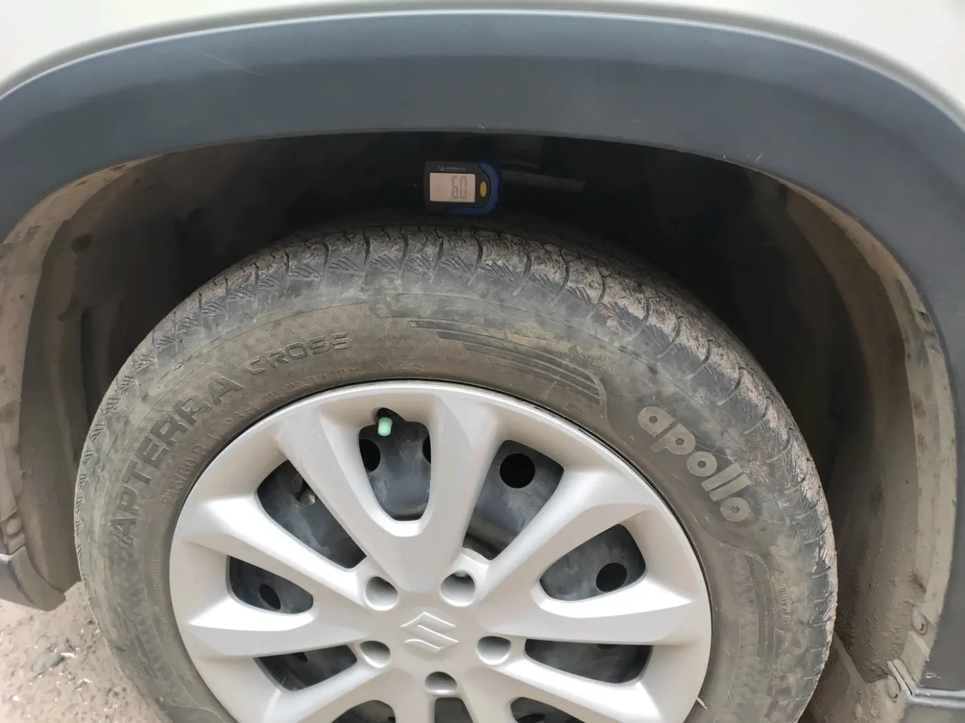 2023 Maruti Grand Vitara DELTA SMART HYBRID, Petrol, Manual, 15,973 km, tyre