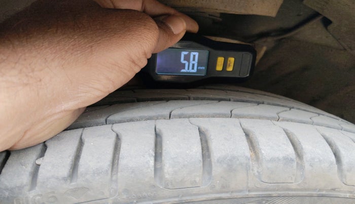 2018 Hyundai Verna 1.6 VTVT SX (O) AT, Petrol, Automatic, 1,38,942 km, tyre