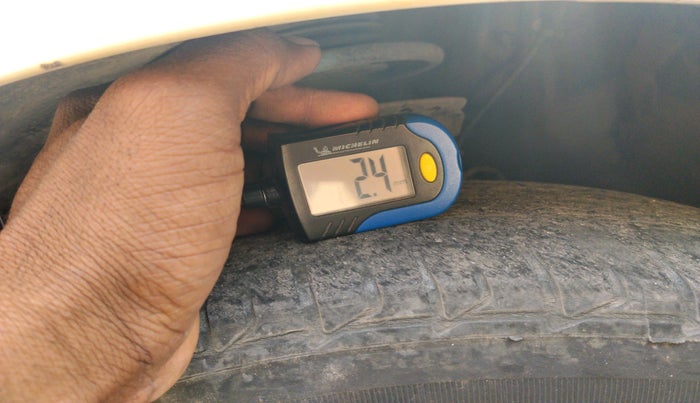 2015 Hyundai Elite i20 SPORTZ 1.4 (O) CRDI, Diesel, Manual, 1,51,077 km, tyre