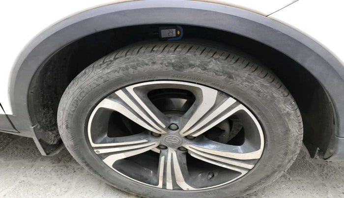 2022 MG ASTOR SHARP EX 1.5 MT, Petrol, Manual, 42,792 km, tyre