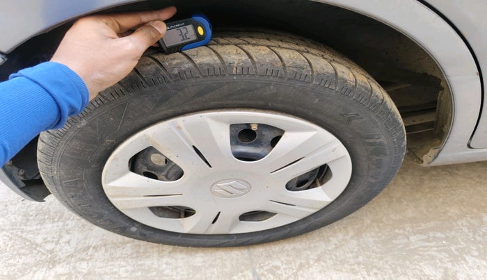 2012 Maruti Wagon R 1.0 VXI, Petrol, Manual, 45,980 km, tyre