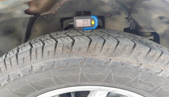 2017 Mahindra TUV300 T8 AMT, Diesel, Automatic, 24,397 km, tyre