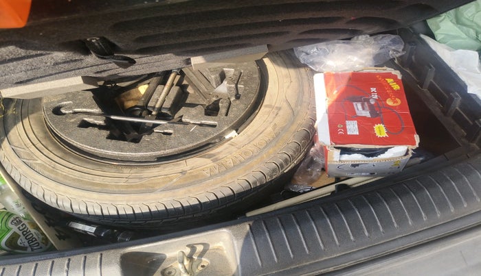 2018 Hyundai Creta S AT 1.6 DIESEL, Diesel, Automatic, 63,000 km, tyre