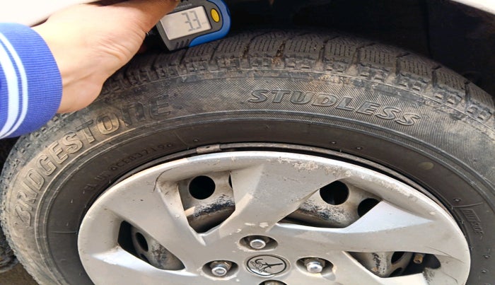 2016 Hyundai Xcent BASE ABS 1.1, Diesel, Manual, 1,14,625 km, tyre