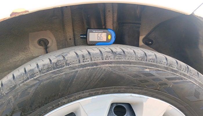 2016 Hyundai Elite i20 SPORTZ 1.4 CRDI, Diesel, Manual, 87,536 km, tyre