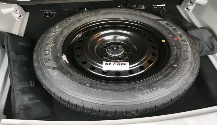 2021 Jeep Compass LIMITED (O) 2.0 DIESEL, Diesel, Manual, 43,249 km, tyre