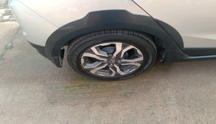 2018 Honda WR-V 1.5L I-DTEC VX MT, Diesel, Manual, 1,96,361 km, tyre