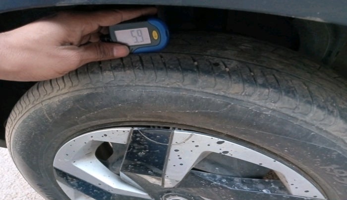 2021 Nissan MAGNITE XL, Petrol, Manual, 31,859 km, tyre