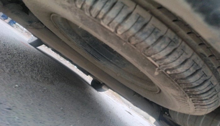 2024 Tata ALTROZ XE CNG, Petrol, Manual, 35,668 km, tyre