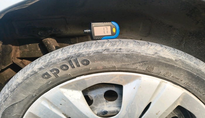 2018 Maruti Wagon R 1.0 VXI, Petrol, Manual, 68,053 km, tyre