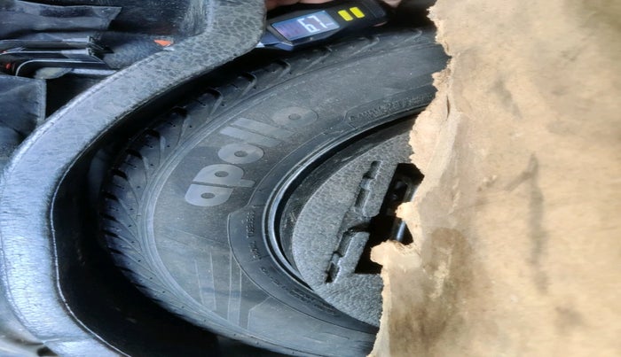 2017 Skoda Rapid STYLE 1.5 TDI AT, Diesel, Automatic, 1,78,469 km, tyre