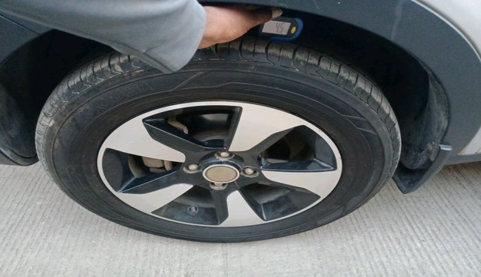 2018 Tata NEXON XZA PLUS PETROL, Petrol, Automatic, 82,987 km, tyre