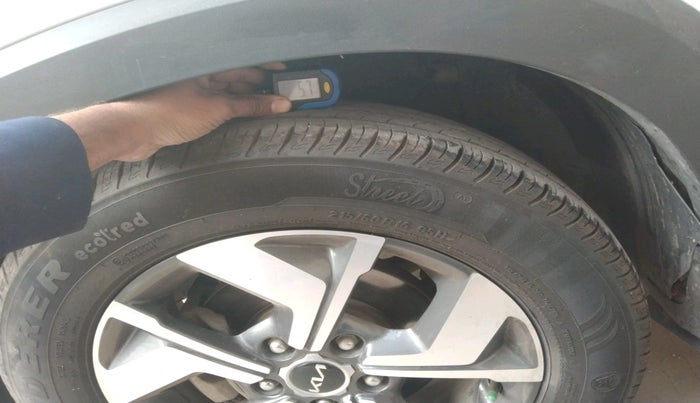 2021 KIA SONET HTX 1.5, Diesel, Manual, 40,328 km, tyre