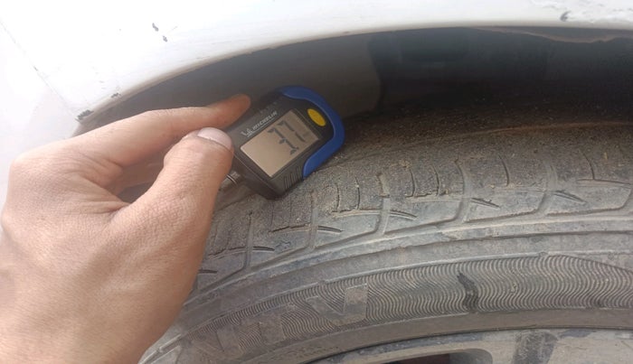 2020 Hyundai AURA SX 1.2 (O), Petrol, Manual, 1,23,933 km, tyre