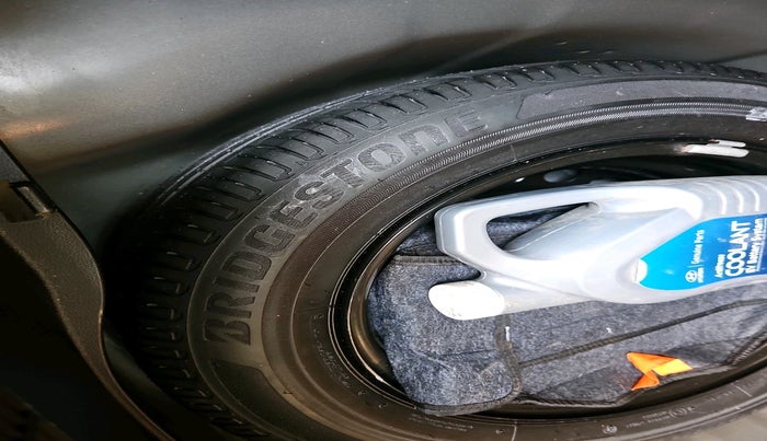 2021 Hyundai NEW I20 ASTA 1.2 AT, Petrol, Automatic, 19,568 km, tyre