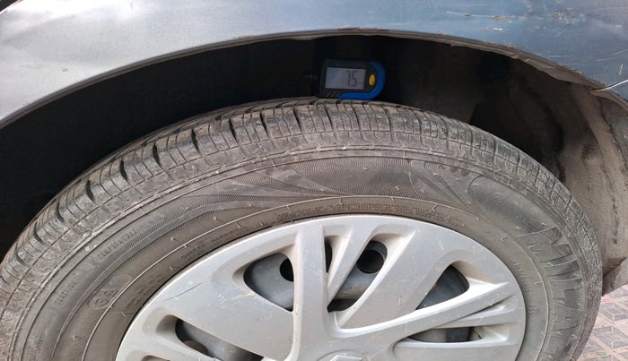 2014 Maruti Swift VXI, Petrol, Manual, 1,21,343 km, tyre