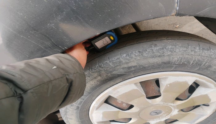 2016 Maruti Alto K10 VXI AMT, Petrol, Automatic, 81,207 km, tyre