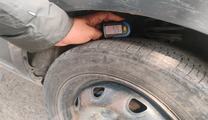 2016 Maruti Alto K10 VXI AMT, Petrol, Automatic, 81,207 km, tyre