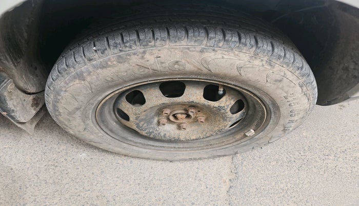 2018 Renault Duster 110 PS RXS 4X2 AMT DIESEL, Diesel, Automatic, 1,56,357 km, tyre