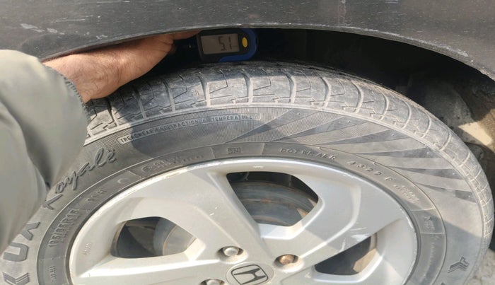 2014 Honda City 1.5L I-DTEC SV, Diesel, Manual, 1,75,647 km, tyre