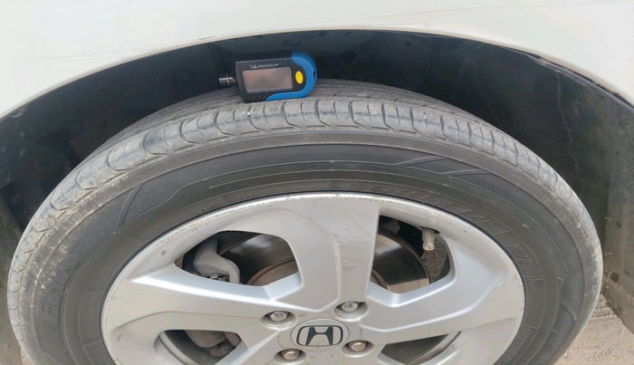 2016 Honda City 1.5L I-DTEC VX, Diesel, Manual, 1,41,821 km, tyre