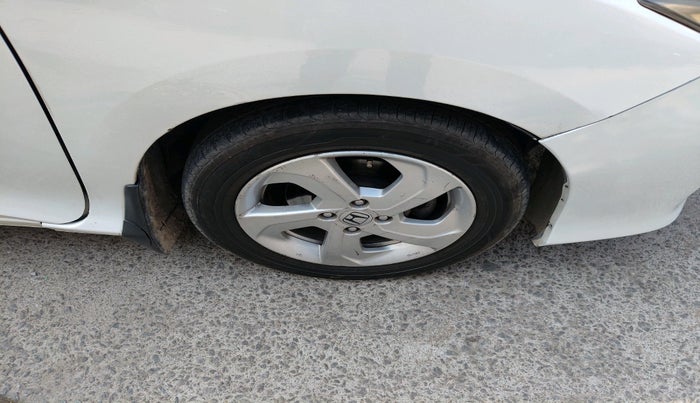 2016 Honda City 1.5L I-DTEC VX, Diesel, Manual, 1,41,821 km, tyre