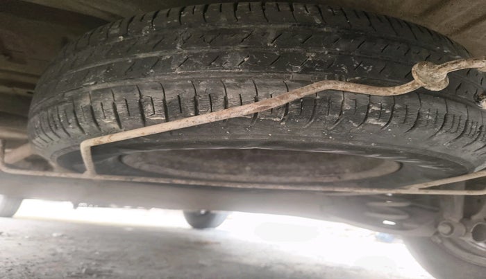 2021 Renault TRIBER RXL MT, Petrol, Manual, 42,973 km, tyre