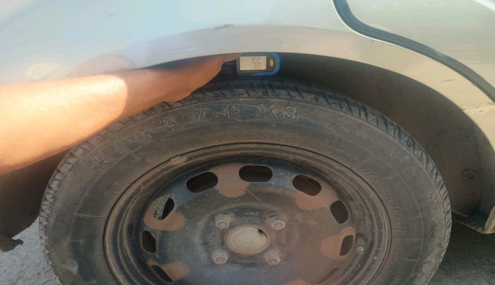 2011 Ford Figo TITANIUM 1.2 PETROL, Petrol, Manual, 56,110 km, tyre