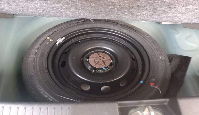 2022 Maruti IGNIS ALPHA 1.2 AMT, Petrol, Automatic, 10,641 km, tyre