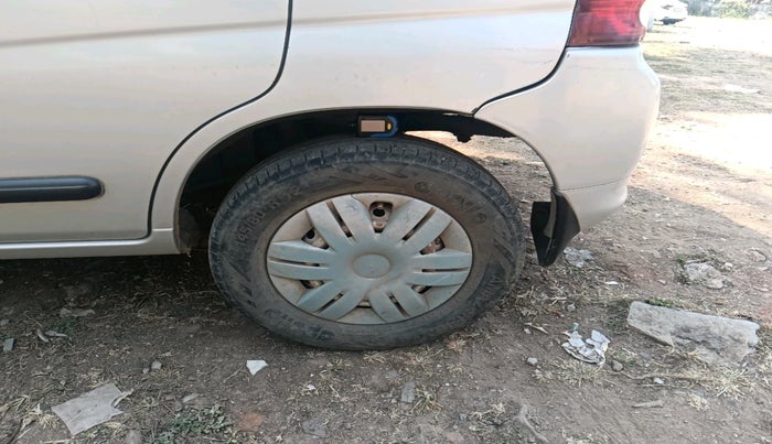 2011 Maruti Alto LXI, Petrol, Manual, 1,19,403 km, tyre