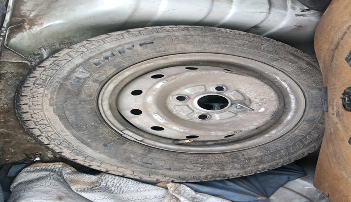 2011 Maruti Alto LXI, Petrol, Manual, 1,19,403 km, tyre