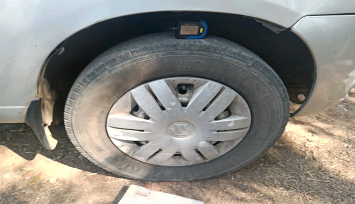 2011 Maruti Alto LXI, Petrol, Manual, 1,19,403 km, tyre