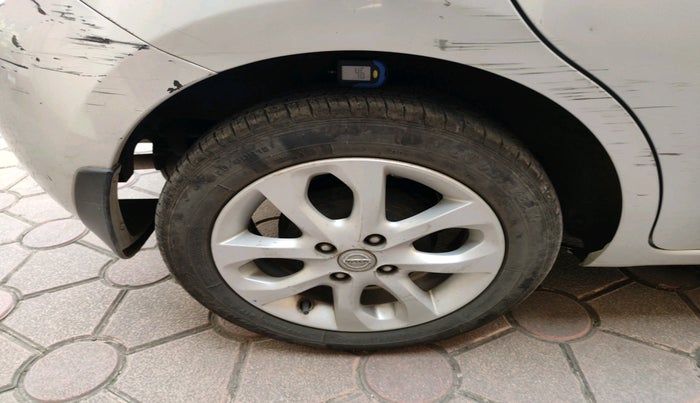 2014 Nissan Micra XV CVT, Petrol, Automatic, 82,262 km, tyre