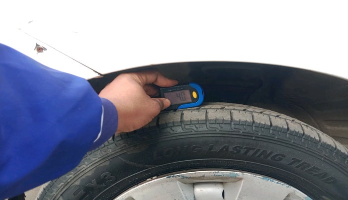 2014 Maruti Wagon R 1.0 LXI, Petrol, Manual, 1,15,280 km, tyre