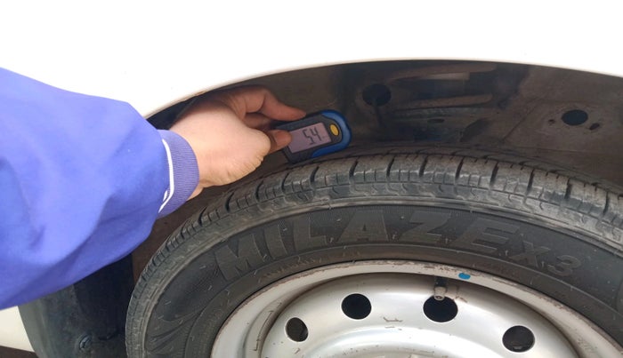 2014 Maruti Wagon R 1.0 LXI, Petrol, Manual, 1,15,280 km, tyre