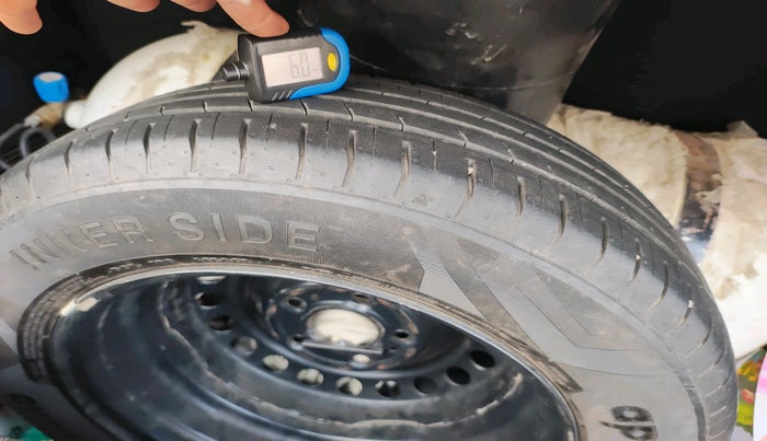 2022 Hyundai VENUE S 1.2, Petrol, Manual, 1,31,318 km, tyre