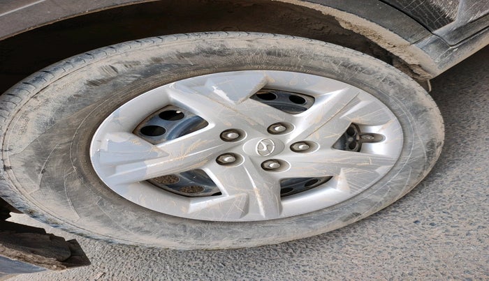 2022 Hyundai VENUE S 1.2, Petrol, Manual, 1,31,318 km, tyre