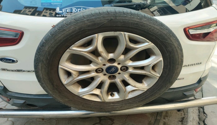 2017 Ford Ecosport TITANIUM 1.5L DIESEL, Diesel, Manual, 82,556 km, tyre