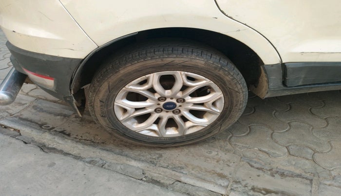 2017 Ford Ecosport TITANIUM 1.5L DIESEL, Diesel, Manual, 82,556 km, tyre