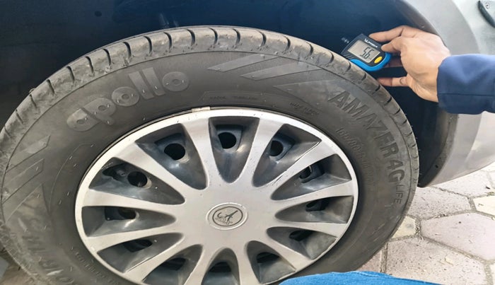 2014 Maruti Swift Dzire VXI, Petrol, Manual, 95,278 km, tyre