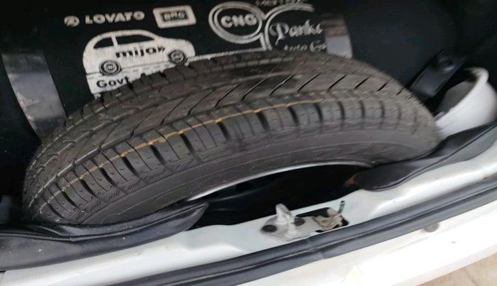 2019 Tata Tiago XT PETROL, Petrol, Manual, 1,20,308 km, tyre