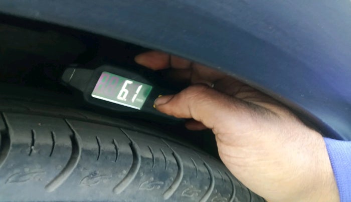 2015 Hyundai Creta SX PLUS 1.6 PETROL, Petrol, Manual, 86,732 km, tyre