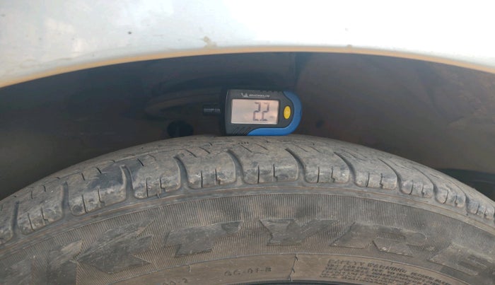 2011 Maruti Swift Dzire VDI, Diesel, Manual, 1,97,997 km, tyre