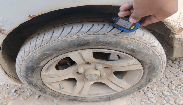 2011 Hyundai Santro Xing GL PLUS, Petrol, Manual, 90,078 km, tyre